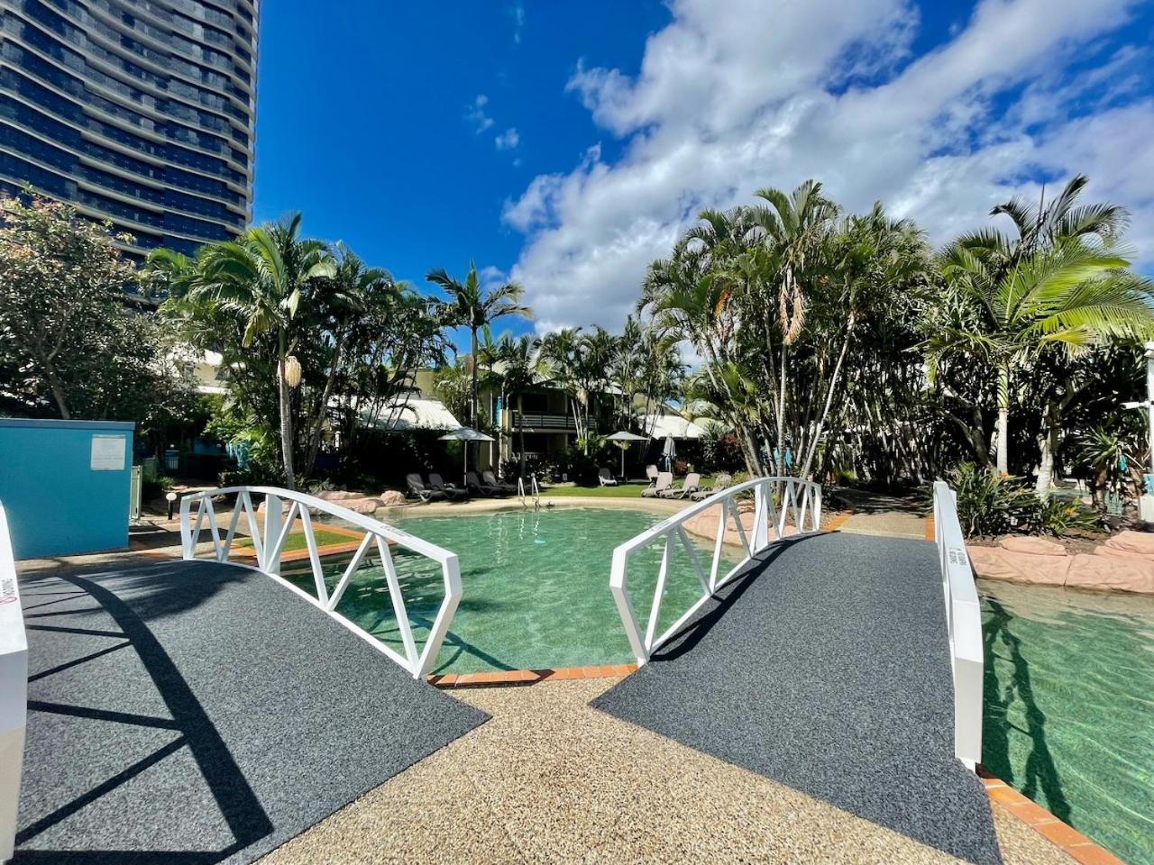 Diamond 42 Gold Coast
